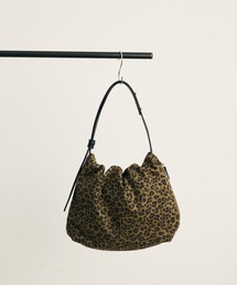 Lunea（ルネア）の「2wayサイドジップスウェード巾着バッグ（ショルダーバッグ）」