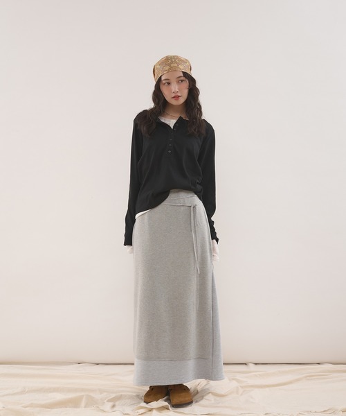 MUHET（ミュエータ）の「layered knit & sweat long skirt
