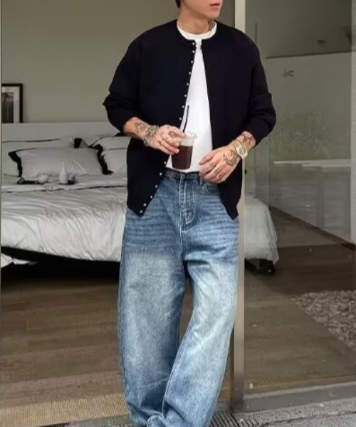 CREARE -LINO-（クレアーレリノ）の「シルバーボタンカーディガン（カーディガン/ボレロ・メンズ・ブラック/グレー・M/L）」の5枚目の写真