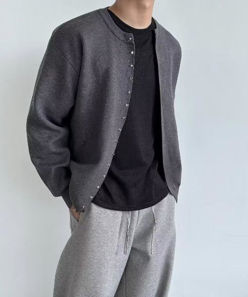 CREARE -LINO-（クレアーレリノ）の「シルバーボタンカーディガン（カーディガン/ボレロ・メンズ・ブラック/グレー・M/L）」の7枚目の写真