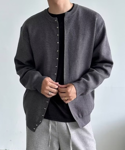 CREARE -LINO-（クレアーレリノ）の「シルバーボタンカーディガン（カーディガン/ボレロ・メンズ・ブラック/グレー・M/L）」の8枚目の写真