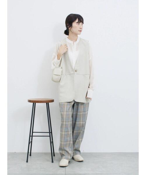 Samansa Mos2 blue（サマンサモスモスブルー）の「◎ノーカラージレ（ベスト・レディース・ブラック/ベージュ・F）」の11枚目の写真