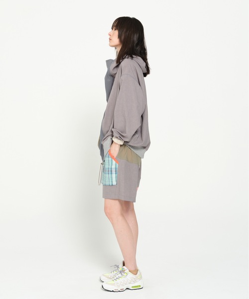 STOF(ストフ)の「MELTING COLOR 3WAY HOODIE JACKET(ブルゾン・メンズ・ブラック/グレー・S/M)」の14枚目の写真