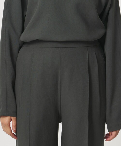 UNITED ARROWS & SONS by DAISUKE OBANA（ユナイテッドアローズアンドサンズバイダイスケオバナ）の「＜D.O UNITED ARROWS BY DAISUKE OBANA for WOMEN＞+10 CR 2P WIDE PANTS/ワイドパンツ（その他パンツ・レディース・ブラック/オリーブ・S/M）」の21枚目の写真