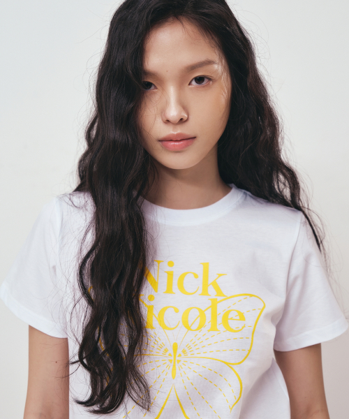 NICK&NICOLE(ニックアンドニコール)の「BUTTERFLY NICOLE LABEL SLIM TOP_WHITE YELLOW(Tシャツ/カットソー・レディース・その他・FREE)」の2枚目の写真