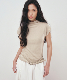 HALF NECK SLIM TOP_KHAKI BEIGE