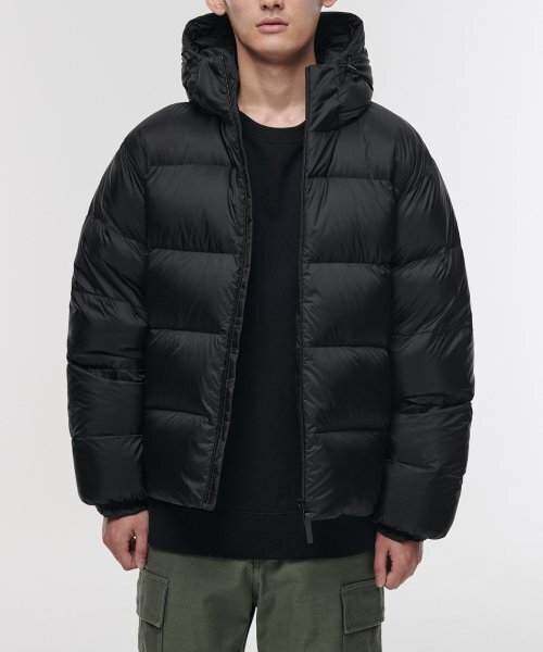 MUSINSA STANDARD（ムシンサスタンダード）の「リップストップフーディッドダウンショートパディングジャケット[ブラック]（ダウンジャケット/コート・メンズ・その他・MEDIUM/LARGE/X-LARGE/XX-LARGE）」の11枚目の写真