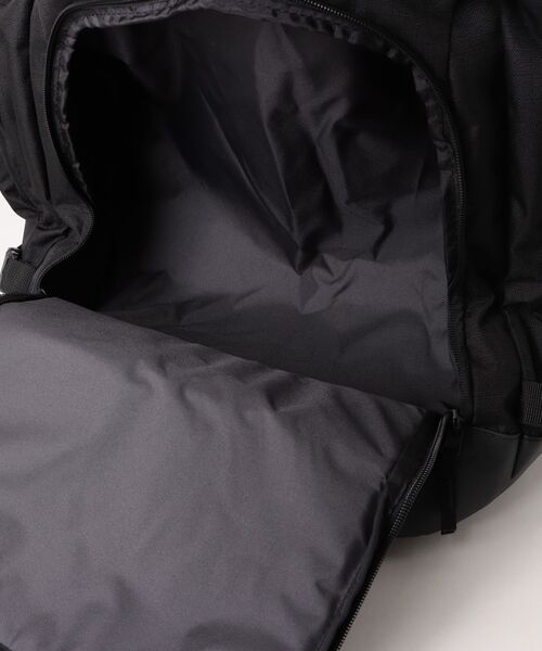 DAKINE（ダカイン）の「DAKINE BOOT BACKPACK DLX 75L その他バッグ 【25-26SNOWモデル】/ダカインスキースノーボードギア(ブーツバッグ)（バックパック/リュック・メンズ・ブラック・FREE）」の4枚目の写真
