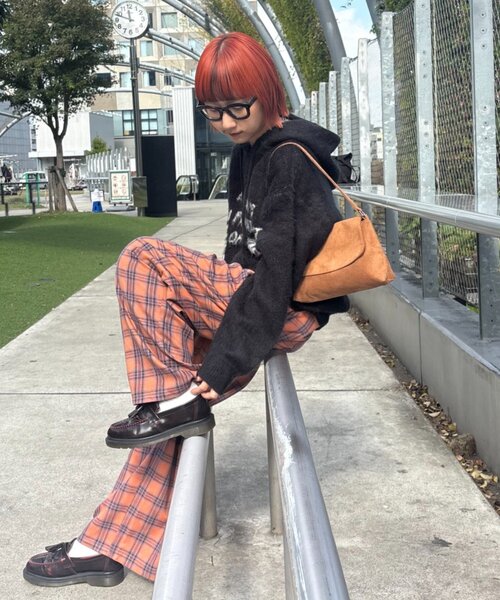 CIAOPANIC TYPY(チャオパニックティピー)の「モヘアタッチロゴニットフーディー(パーカー・レディース・ボルドー/グレー/ブルー/ブラック・MEDIUM/LARGE)」の13枚目の写真