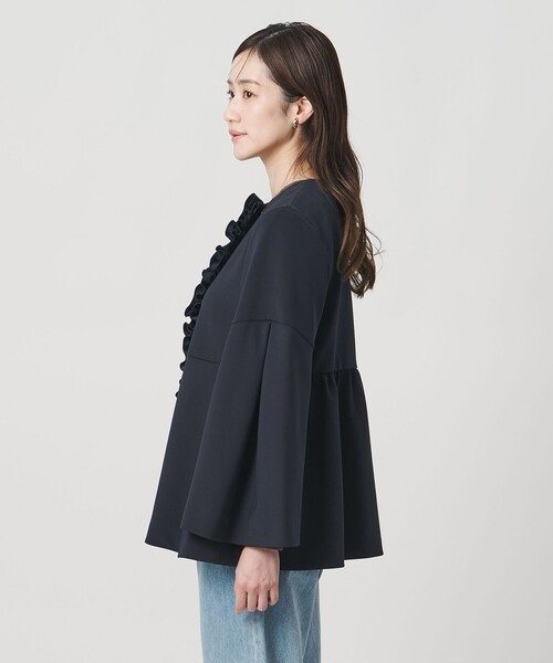 UNITED ARROWS（ユナイテッドアローズ）の「LIGHT SPONGY フリル コート（その他アウター・レディース・ネイビー/ブラック・38/36）」の11枚目の写真