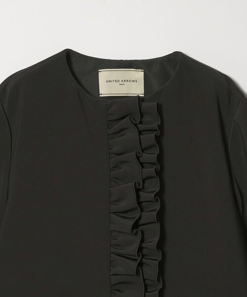 UNITED ARROWS（ユナイテッドアローズ）の「LIGHT SPONGY フリル コート（その他アウター・レディース・ネイビー/ブラック・38/36）」の22枚目の写真