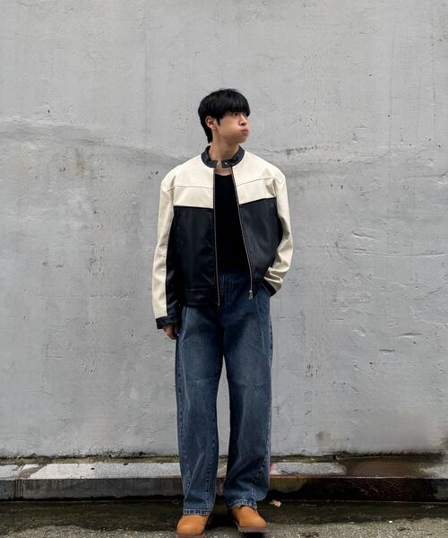 TOFFEE(トフィー)の「タックカーブドデニムパンツ (ミッドブルー)(デニムパンツ・メンズ・その他・SMALL/MEDIUM/LARGE/X-LARGE)」の9枚目の写真