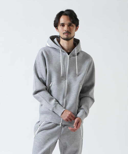 piuoro(ピウオッロ)の「PIUORO(ピウオロ)CARDBOARD ZIP HOODIE(パーカー・メンズ・グレー/チャコールグレー/モカ・3/4/2)」の7枚目の写真