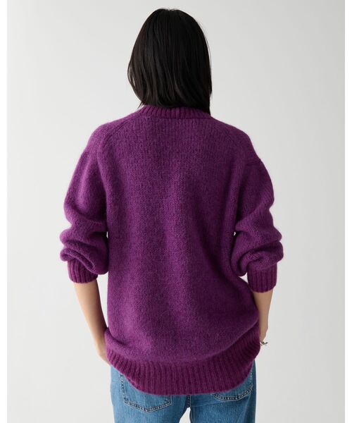 kate spade new york（ケイトスペード ニューヨーク）の「ファジー オーバーサイズド カーディガン（カーディガン/ボレロ・レディース・パープル・MEDIUM/SMALL）」の2枚目の写真