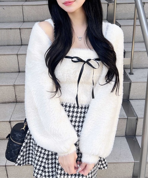 INGNI（イング）の「フェザーボレロニット＋ベアキャミセット（カーディガン/ボレロ・レディース・オフホワイト/チャコールグレー/ピンク・M）」の6枚目の写真