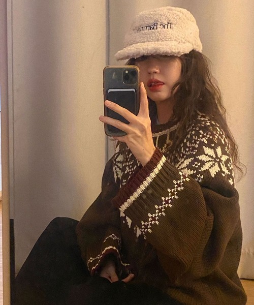 ASCLO（エジュクロ）の「【UNISEX】ASCLO／スノーノルディックニット（ニット/セーター・レディース・ブラウン/アイボリー・FREE）」の10枚目の写真