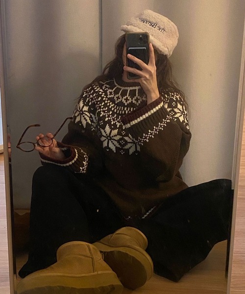 ASCLO（エジュクロ）の「【UNISEX】ASCLO／スノーノルディックニット（ニット/セーター・レディース・ブラウン/アイボリー・FREE）」の11枚目の写真