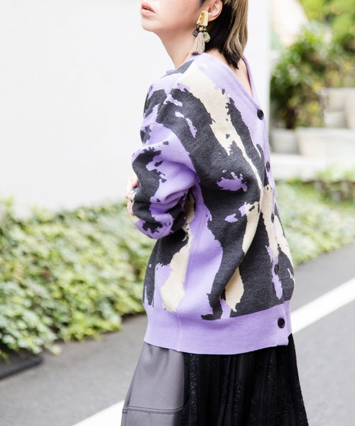 OSMOSIS(オズモーシス)の「2WAYジャガードニットプルオーバー(カーディガン/ボレロ・レディース・オリーブ/ライトベージュ/パープル・ONE SIZE)」の10枚目の写真