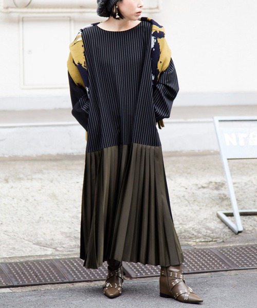 OSMOSIS(オズモーシス)の「2WAYジャガードニットプルオーバー(カーディガン/ボレロ・レディース・オリーブ/ライトベージュ/パープル・ONE SIZE)」の17枚目の写真