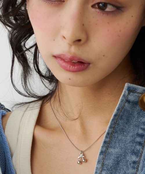 Unitage(ユニテージ)の「ミニチェリーネックレス(ネックレス・レディース・シルバー/ゴールド・FREE)」の6枚目の写真