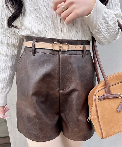 INGNI(イング)の「トップ式リバーシブルベルト(ベルト・レディース・アイボリー/ブラウン/ブラック・ONE SIZE)」の11枚目の写真