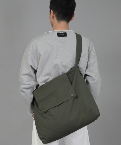 SAINTCREW（セントクルー）の「ブリーフケースビッグサイズクロスバッグ BCC-119 カーキ（メッセンジャーバッグ・メンズ・その他・フリー）」の4枚目の写真