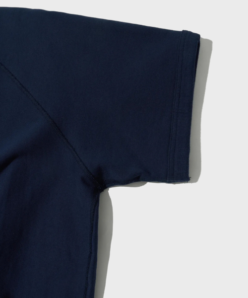 OUTSTANDING（アウトスタンディング）の「BASIC HALF SWEAT_NAVY（Tシャツ/カットソー・メンズ・その他・LARGE/MEDIUM/SMALL）」の4枚目の写真