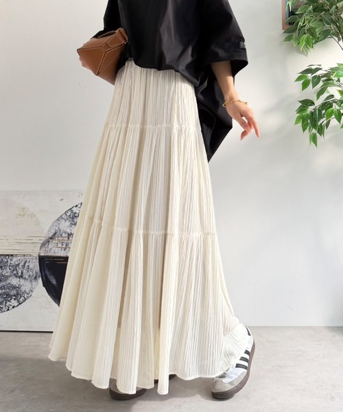 Classical Evon(クラシカルエヴォン)の「【Classical Evon】甘くない、大人のティアード。シアーな抜け感と美シルエット。3段プリーツティアードスカート(スカート・レディース・アイボリー/ブラック・SMALL/MEDIUM/LARGE/X-LARGE)」の16枚目の写真