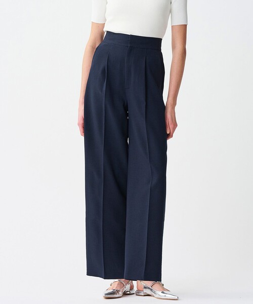uncrave(アンクレイヴ)の「ウォッシャブルドライサップ ワイドパンツ(サスペンダー付き)(その他パンツ・レディース・ブラック系/グレー系/ベージュ系1/黄土色系/ネイビー系・3/2/0/00/1)」の5枚目の写真