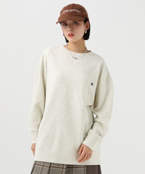 Champion（チャンピオン）の「【Champion(チャンピオン)】別注クルーネックチュニック（スウェット・レディース・ネイビー/ライトグレー・FREE）」の5枚目の写真