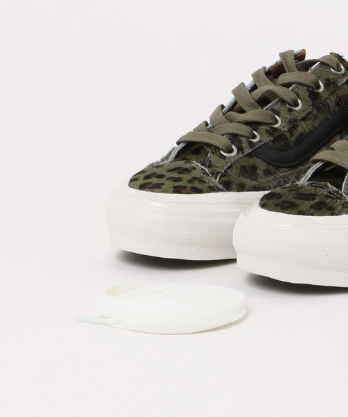 VANS(バンズ)の「VANS PREMIUM オールドスクール 36 ヘアオンレザー / LX Old Skool 36 CHEETAH OLIVE VN000EHDOLV1(スニーカー・メンズ・アニマル・5/5.5/6.5/7/7.5/8/8.5/9/9.5/10/10.5/11/12/6)」の8枚目の写真