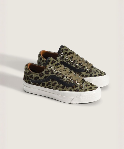 VANS(バンズ)の「VANS PREMIUM オールドスクール 36 ヘアオンレザー / LX Old Skool 36 CHEETAH OLIVE VN000EHDOLV1(スニーカー・メンズ・アニマル・5/5.5/6.5/7/7.5/8/8.5/9/9.5/10/10.5/11/12/6)」の2枚目の写真