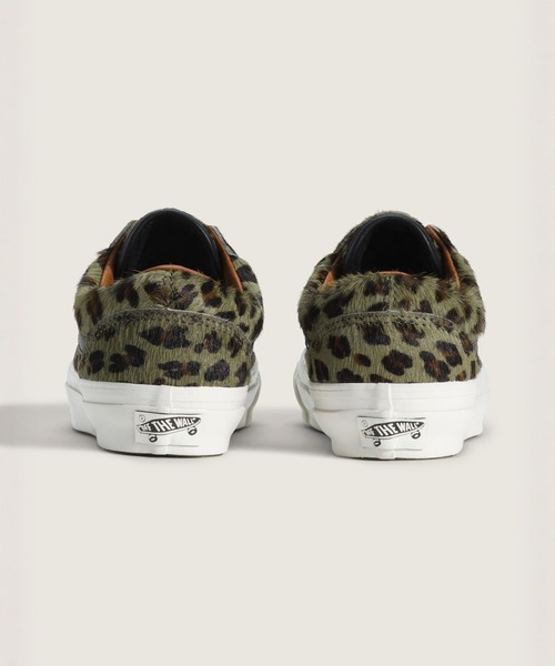 VANS(バンズ)の「VANS PREMIUM オールドスクール 36 ヘアオンレザー / LX Old Skool 36 CHEETAH OLIVE VN000EHDOLV1(スニーカー・メンズ・アニマル・5/5.5/6.5/7/7.5/8/8.5/9/9.5/10/10.5/11/12/6)」の4枚目の写真