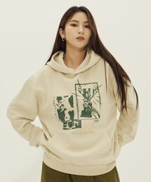 BORN CHAMPS | CHMPS トロフィーピグメントフードパーカー B23FT13CR(パーカー)