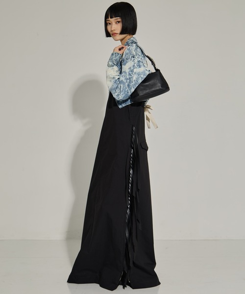 TOGA PULLA（トーガ　プルラ）の「【TOGA PULLA/トーガプルラ】Leather mini bag/レザーミニバッグ（ハンドバッグ・レディース・ブラック・FREE）」の3枚目の写真