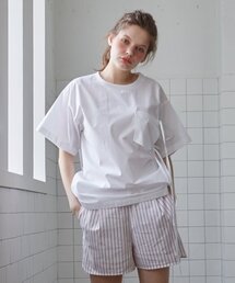 ILOIL（イロイル）の「ストライプショートパンツ -ホワイト（その他パンツ）」