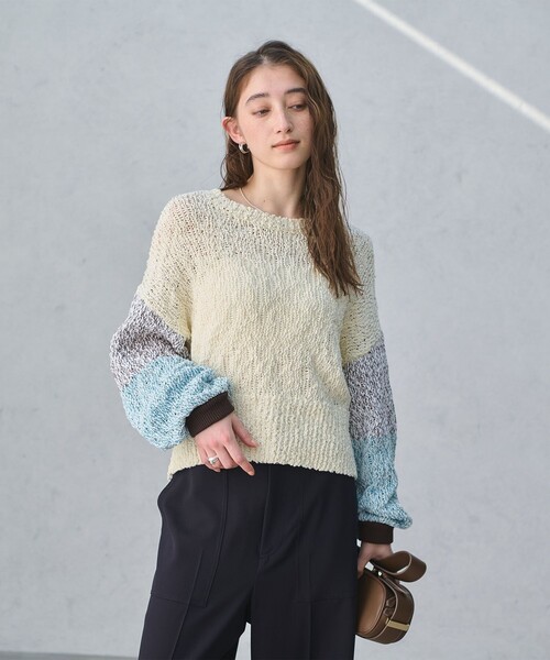 UNITED ARROWS（ユナイテッドアローズ）の「カラーミックス クルーネックニット（ニット/セーター・レディース・ターコイズブルー系/ブラウン系/その他1・FREE）」の3枚目の写真