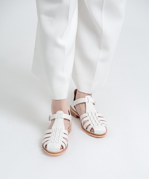 MOHI（モヒ）の「【MOHI / モヒ】グルカサンダル　レザーサンダル（サンダル・レディース・シルバー/ブラック/ホワイト・38/37/39/36）」の5枚目の写真