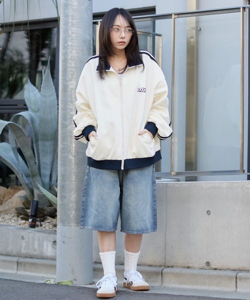 WEGO(ウィゴー)の「WEGO/【26年春夏新作】ライントラックジャケット(ジャージ・メンズ・オフホワイト/ブラウン/ネイビー・LARGE/MEDIUM)」の10枚目の写真