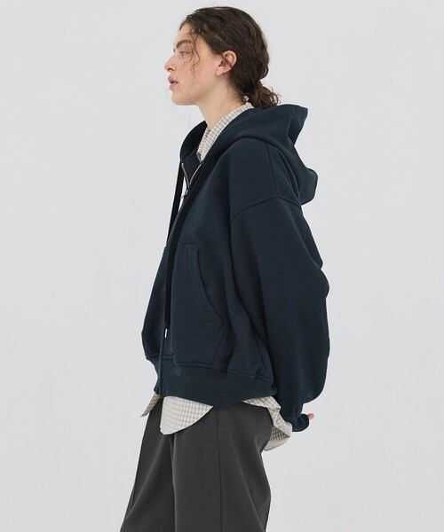 PUBLIC TOKYO(パブリックトウキョウ)の「【2026春新作】極 オーバーサイズバルーンフーディ(パーカー・レディース・ネイビー/ホワイト・FREE)」の10枚目の写真