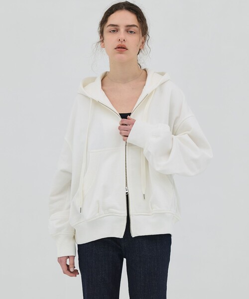 PUBLIC TOKYO(パブリックトウキョウ)の「【2026春新作】極 オーバーサイズバルーンフーディ(パーカー・レディース・ネイビー/ホワイト・FREE)」の13枚目の写真