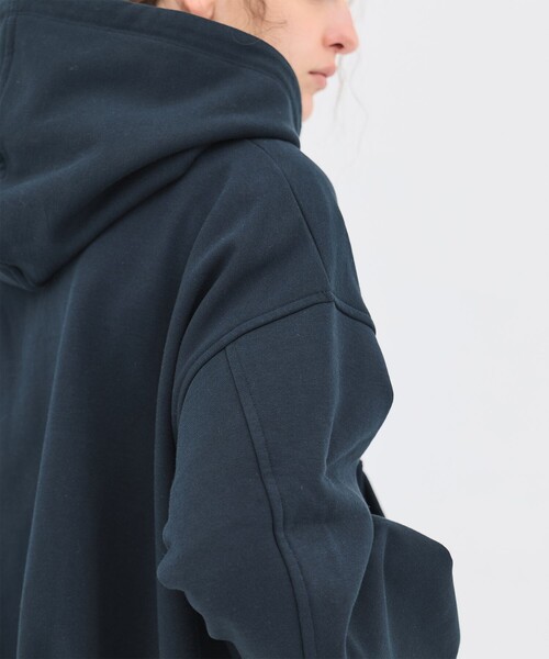 PUBLIC TOKYO(パブリックトウキョウ)の「【2026春新作】極 オーバーサイズバルーンフーディ(パーカー・レディース・ネイビー/ホワイト・FREE)」の21枚目の写真