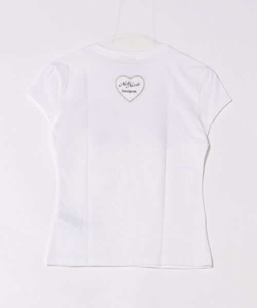 Desigual(デシグアル)の「【Desigual × Nicki Nicole】「BOYS LIE」メッセージ×エンジェルモチーフ 半袖Tシャツ 2026年春夏 新作(Tシャツ/カットソー・レディース・ホワイト/レッド・XS/L/XL/S/M)」の3枚目の写真