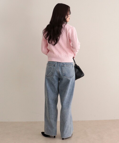 fredy emue（フレディエミュ）の「FR刺繍ケーブル柄ニットカーディガン（カーディガン/ボレロ・レディース・ライトグリーン/ネイビー/オフホワイト/ベビーピンク・38）」の6枚目の写真