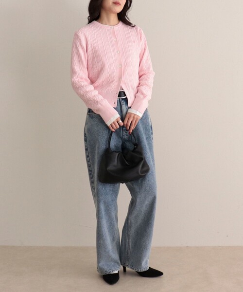 fredy emue（フレディエミュ）の「FR刺繍ケーブル柄ニットカーディガン（カーディガン/ボレロ・レディース・ライトグリーン/ネイビー/オフホワイト/ベビーピンク・38）」の7枚目の写真