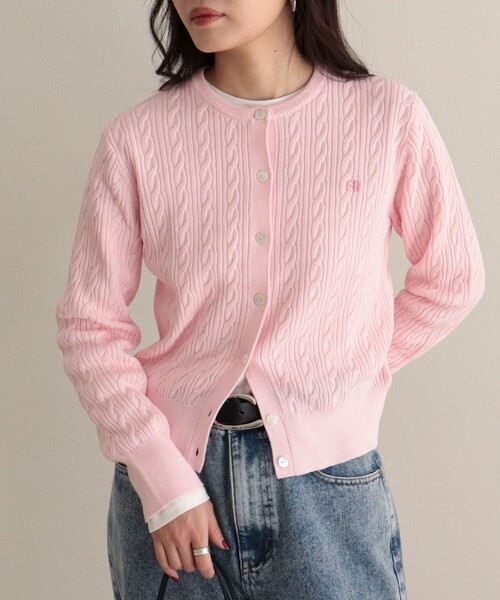 fredy emue（フレディエミュ）の「FR刺繍ケーブル柄ニットカーディガン（カーディガン/ボレロ・レディース・ライトグリーン/ネイビー/オフホワイト/ベビーピンク・38）」の8枚目の写真