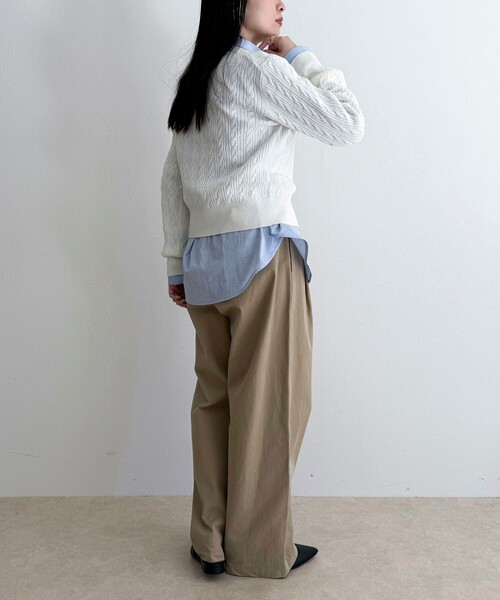 fredy emue（フレディエミュ）の「FR刺繍ケーブル柄ニットカーディガン（カーディガン/ボレロ・レディース・ライトグリーン/ネイビー/オフホワイト/ベビーピンク・38）」の21枚目の写真