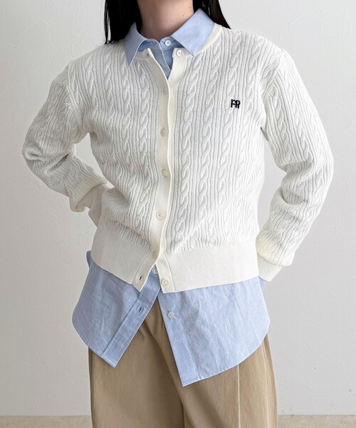 fredy emue（フレディエミュ）の「FR刺繍ケーブル柄ニットカーディガン（カーディガン/ボレロ・レディース・ライトグリーン/ネイビー/オフホワイト/ベビーピンク・38）」の22枚目の写真