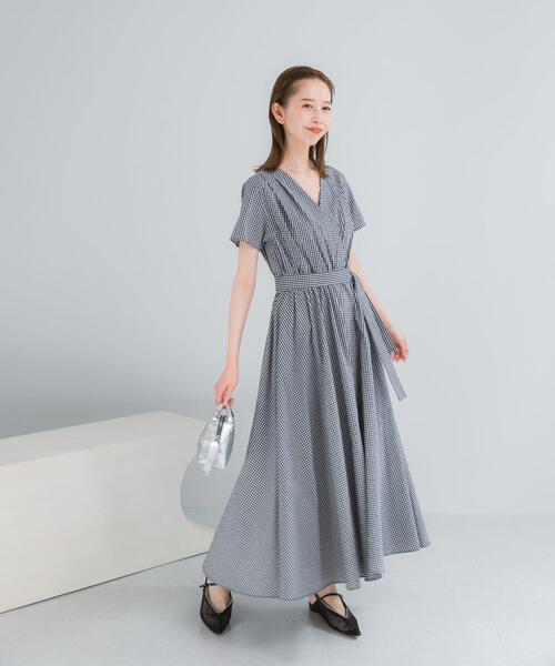 URBAN RESEARCH ROSSO WOMEN(アーバンリサーチ ロッソ)の「『WEB/一部店舗限定』チェックカシュクールワンピース(ワンピース・レディース・ブラック/ブラウン系その他/ブルー系その他・FREE)」の20枚目の写真