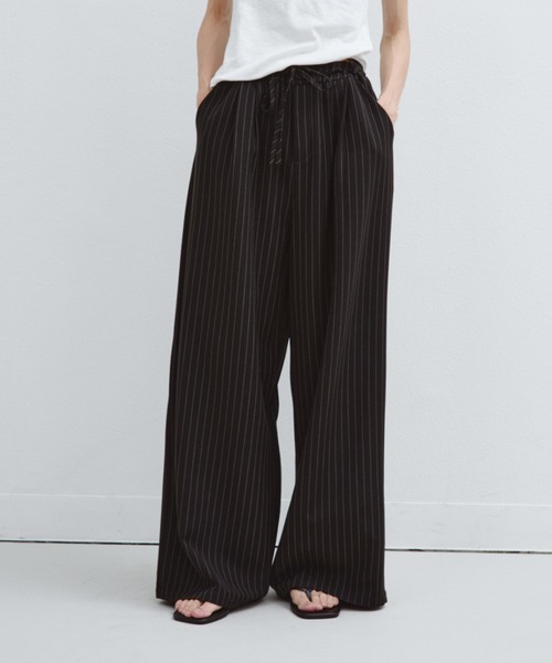 ANF.MUU(アンフムー)の「ドロストウエストストライプスラックス(スラックス・レディース・グレー/ブラック/ネイビー・LARGE/MEDIUM)」の2枚目の写真